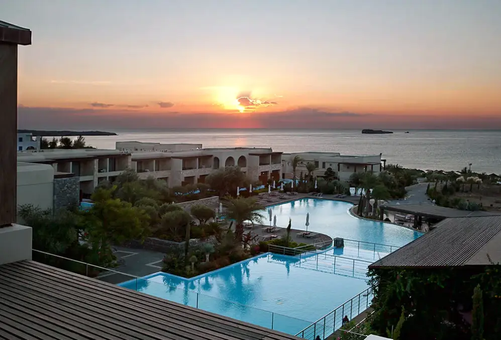 Hotel Aquagrand Artistic Luxury Beach Resort