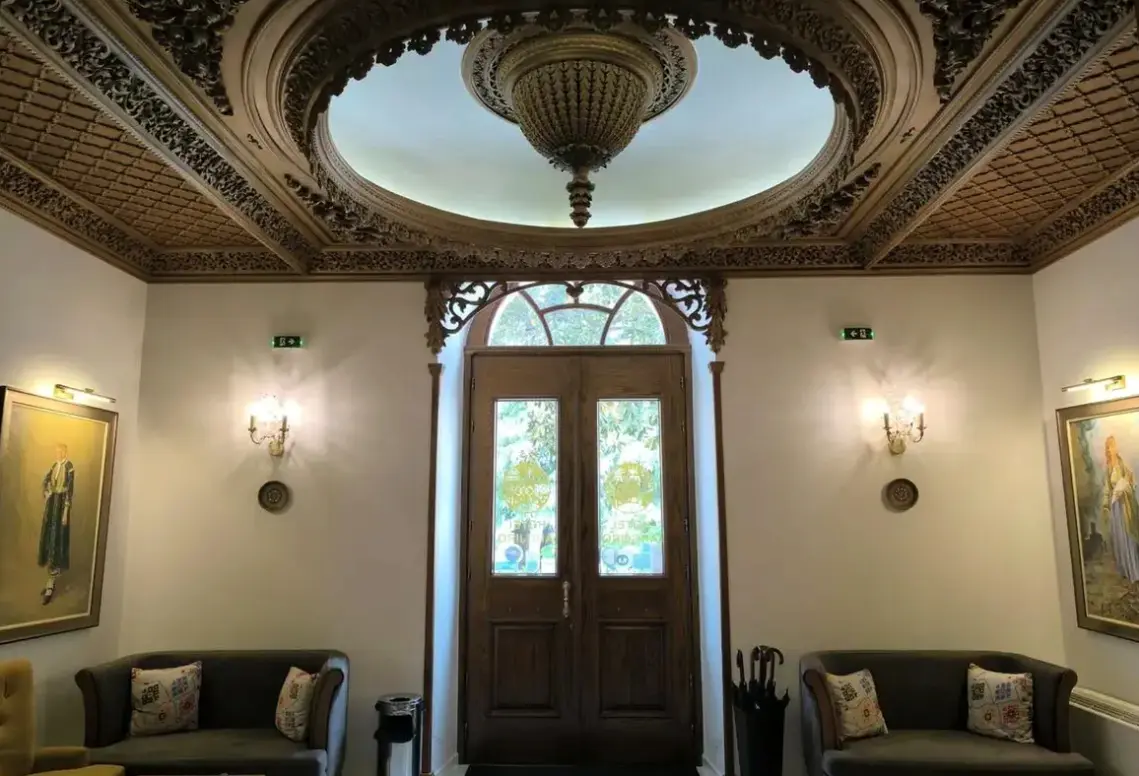 Lobby hotelu Argjiro