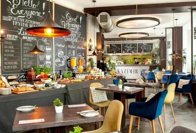 Restauracja i jedzenie w hotelu Armon Residence