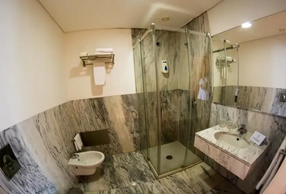 Łazienka w pokoju hotelu Arts In Conde Carvalhal