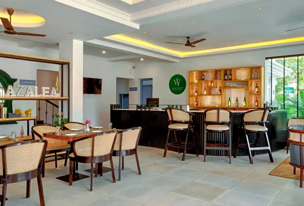 Restauracja i jedzenie w hotelu Azalea By Stonewood
