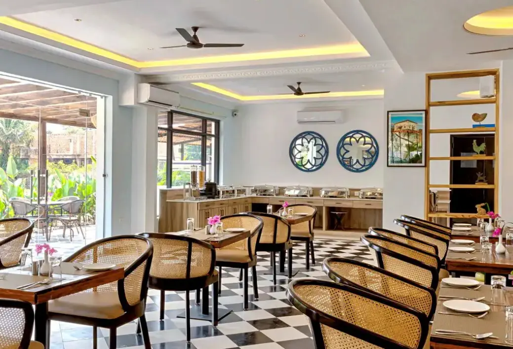 Restauracja i jedzenie w hotelu Azalea By Stonewood