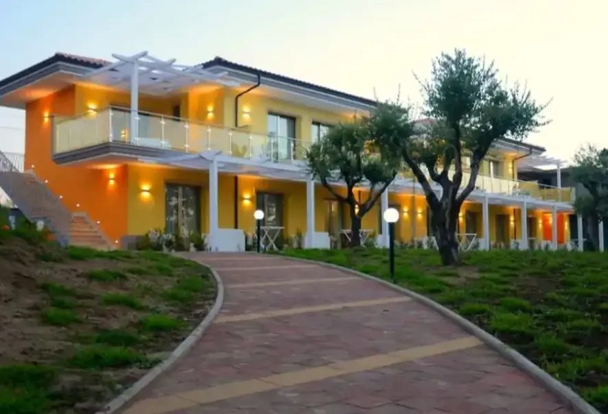 Hotel Baia Di Trainiti (Porto Salvo)