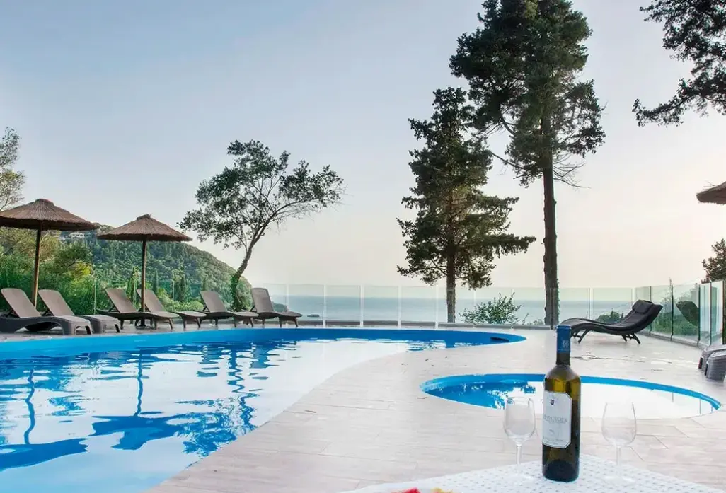 Basen w hotelu Blue Princess Beach (ex. Elly Beach)