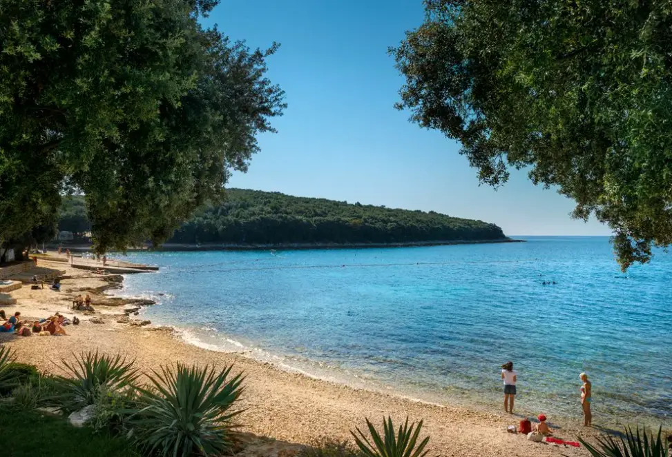 Plaża przy hotelu Camping Maistra MH Porto Sole