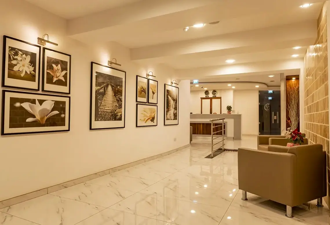 Lobby hotelu Cerviola