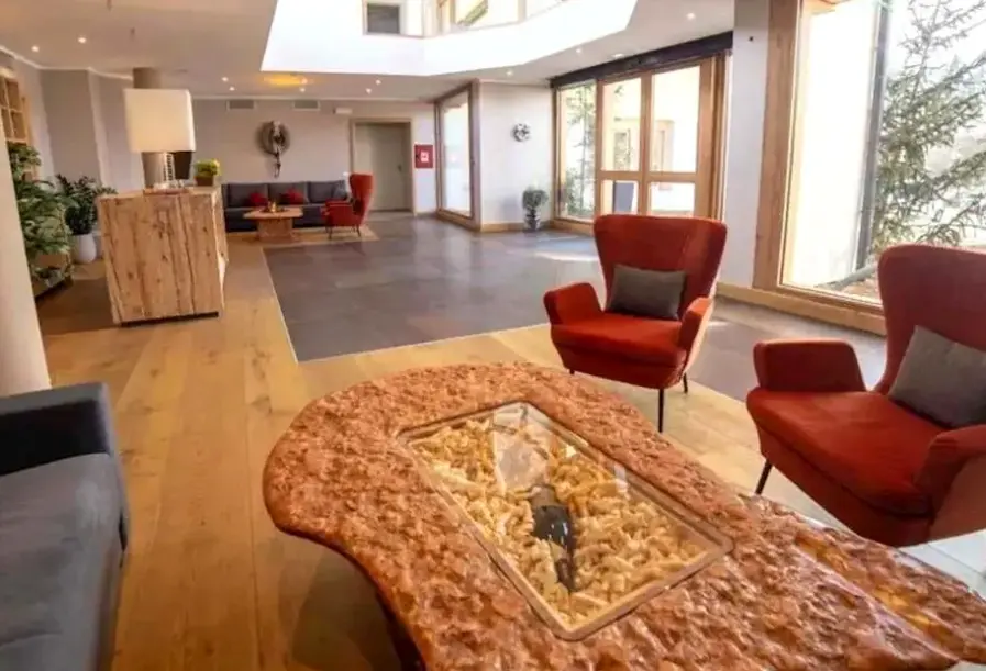 Lobby hotelu Cimone