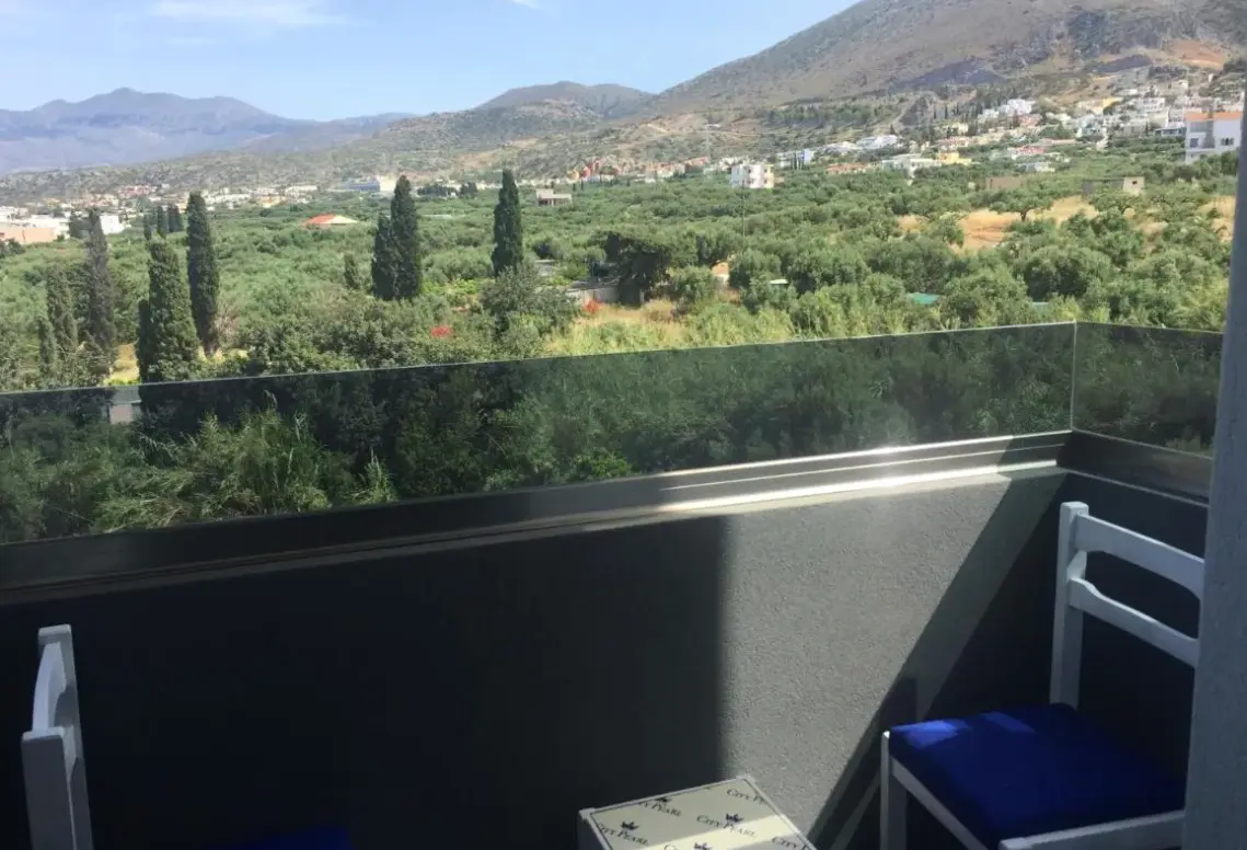 Widok z hotelu City Pearl