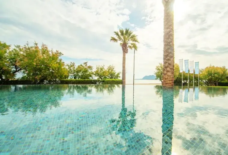 Basen w hotelu Club Pollentia Resort Portblue