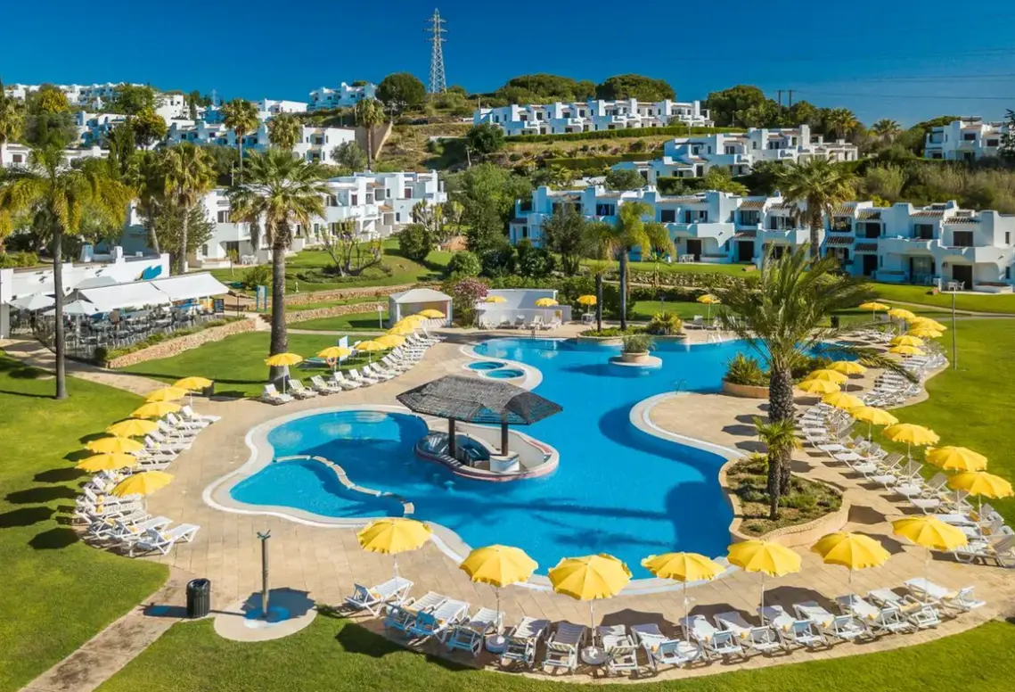 Basen w hotelu Clube Albufeira Garden Village (ex. Clube Albufeira)