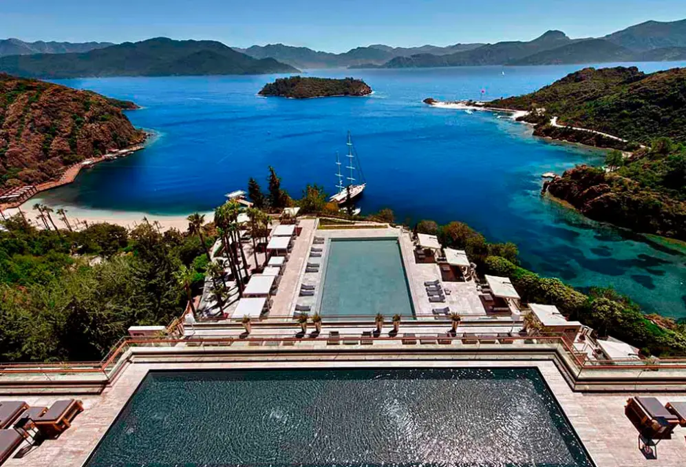 Basen w hotelu D Maris Bay (ex. D-Hotel Maris)