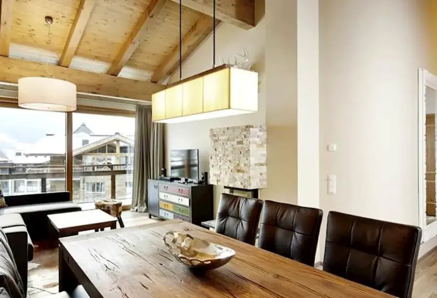 Restauracja i jedzenie w hotelu Das Wildkogel