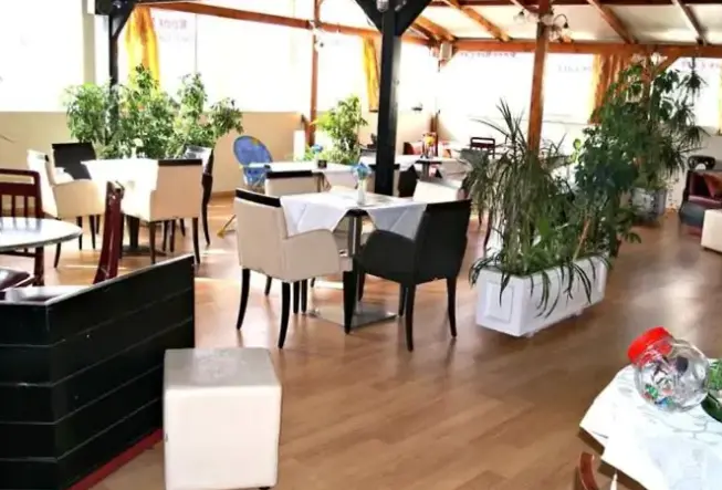 Restauracja i jedzenie w hotelu Diethness