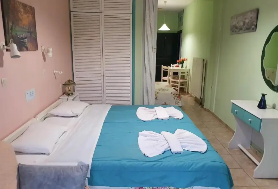 Plaża przy hotelu Dioskouroi
