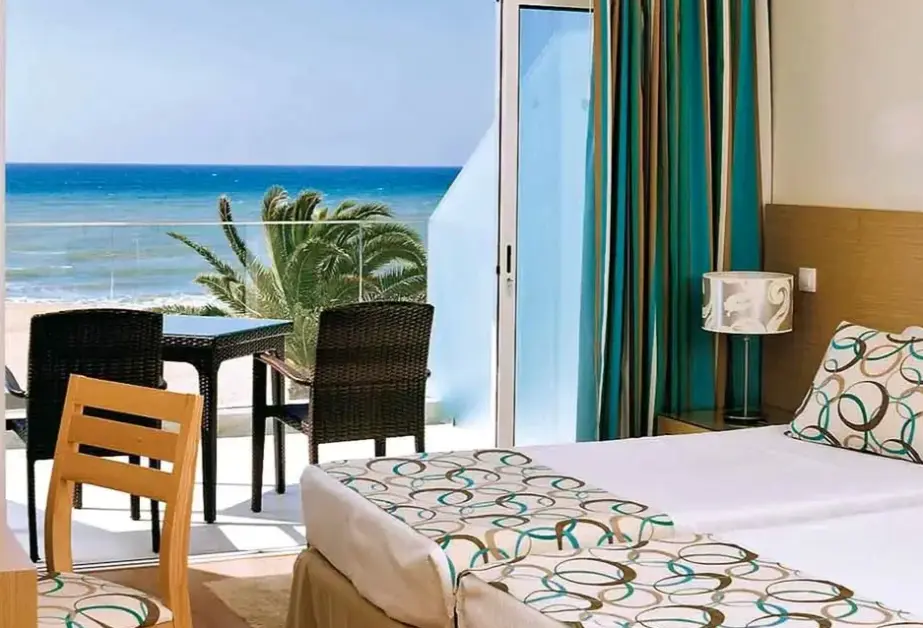 Pokój w hotelu Dom Jose Beach
