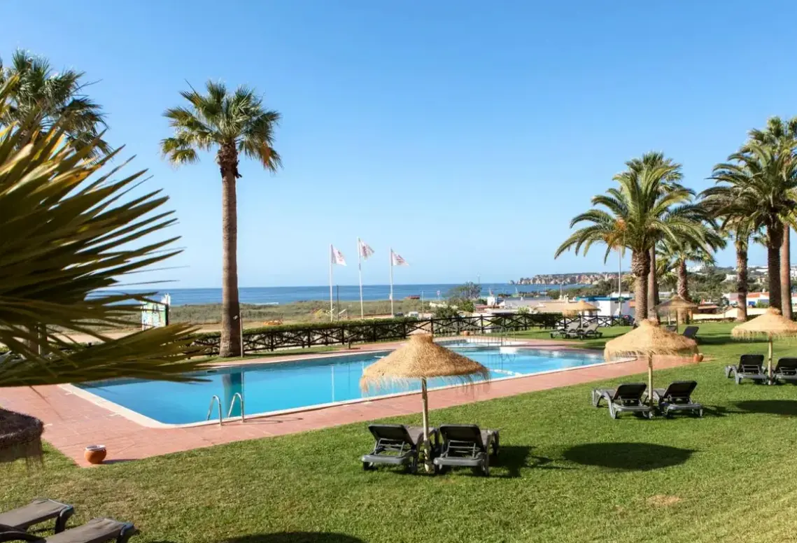 Hotel Dom Pedro Lagos (ex. Dom Pedro Meia Praia Beach Club)
