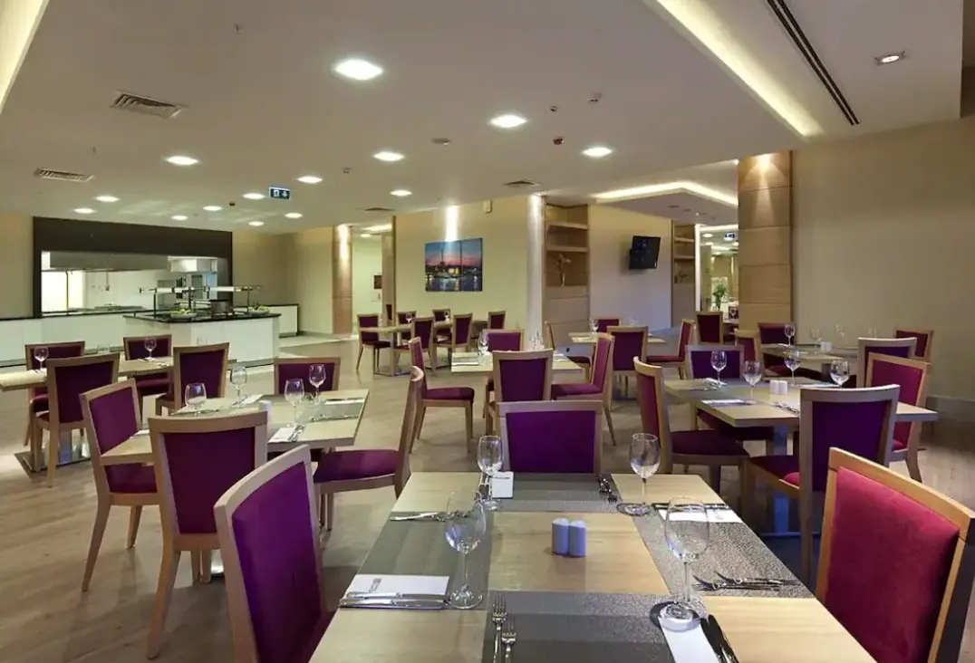 Restauracja i jedzenie w hotelu Dosso Dossi Golden Horn (ex. Hilton Garden Inn Golden Horn)