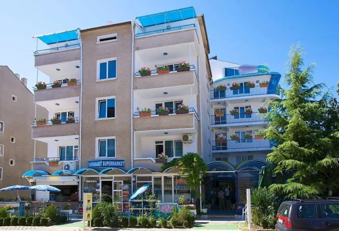 Obiekt hotelu Elvira (Rawda)