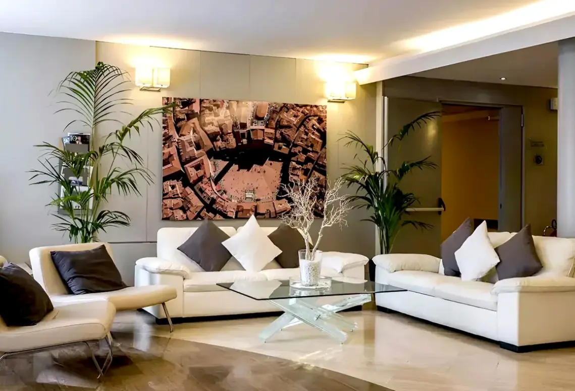 Lobby hotelu Executive (ex. Max Executive)