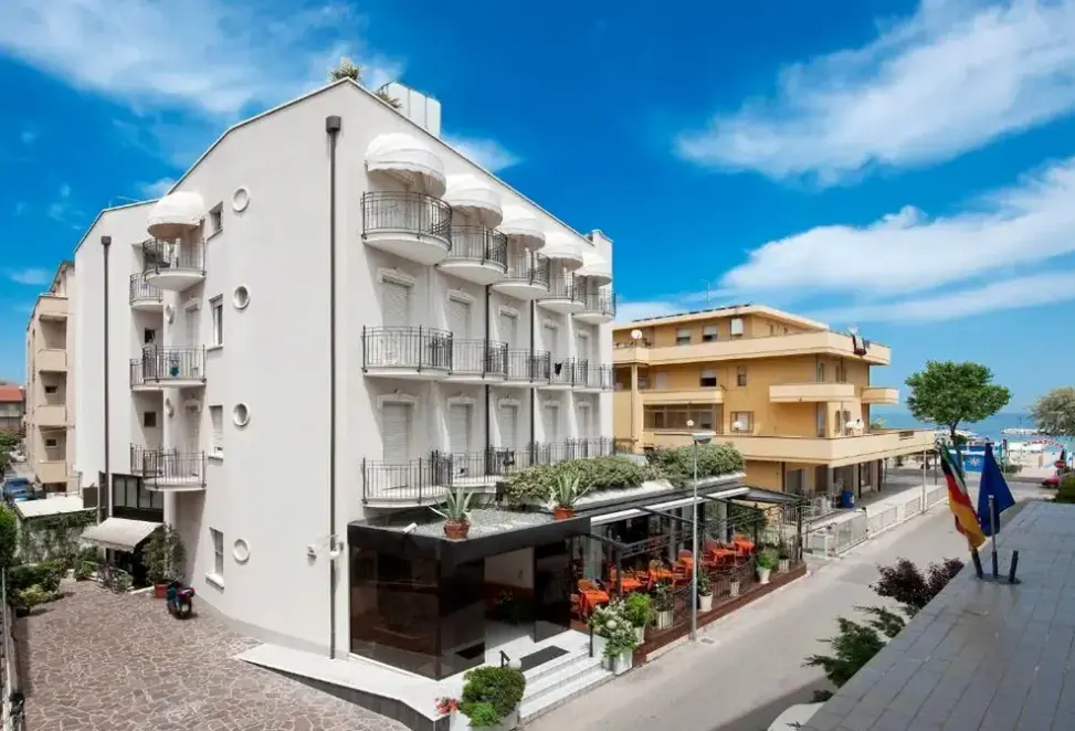 Hotel Gabriella w Włochy (Riwiera Adriatycka) - oferta last minute