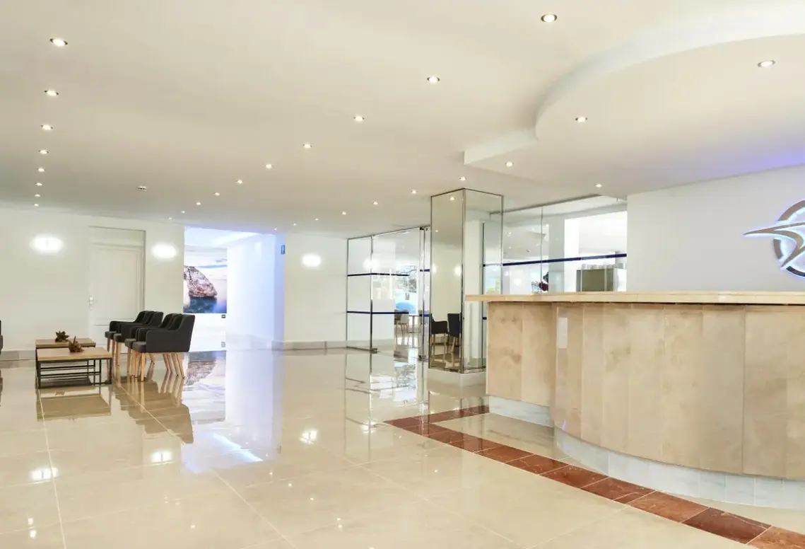 Lobby hotelu Globales Torrenova (ex. Globales Magaluf)