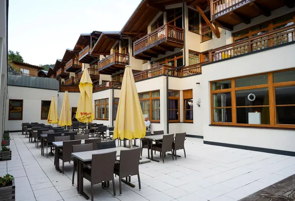 Restauracja i jedzenie w hotelu Grafenberg Resort
