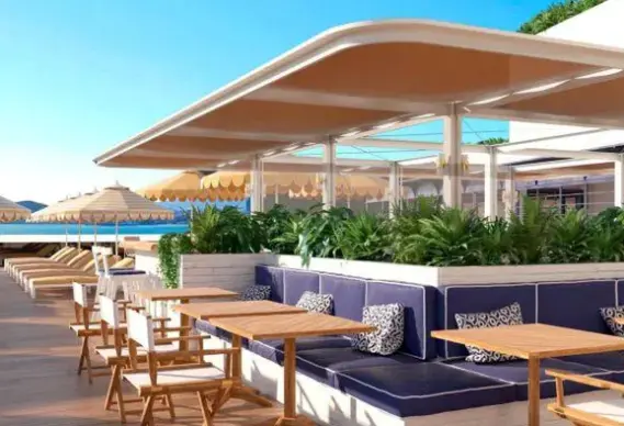 Basen w hotelu H10 Puerto Poniente