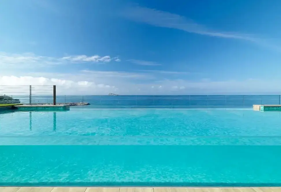 Hotel H10 Puerto Poniente