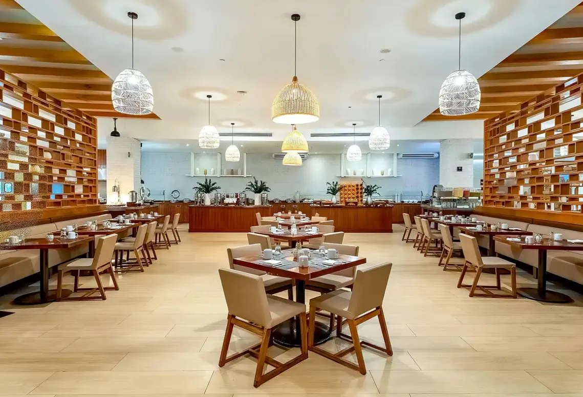 Restauracja i jedzenie w hotelu Hilton Riviera (Vallarta)