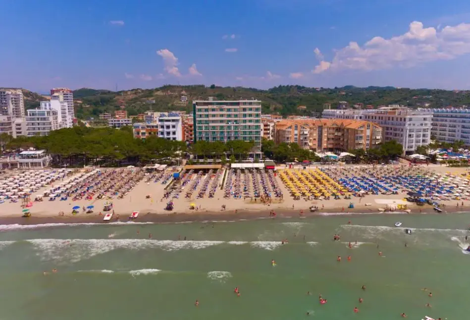 Hotel Ibiza  (Durrës)