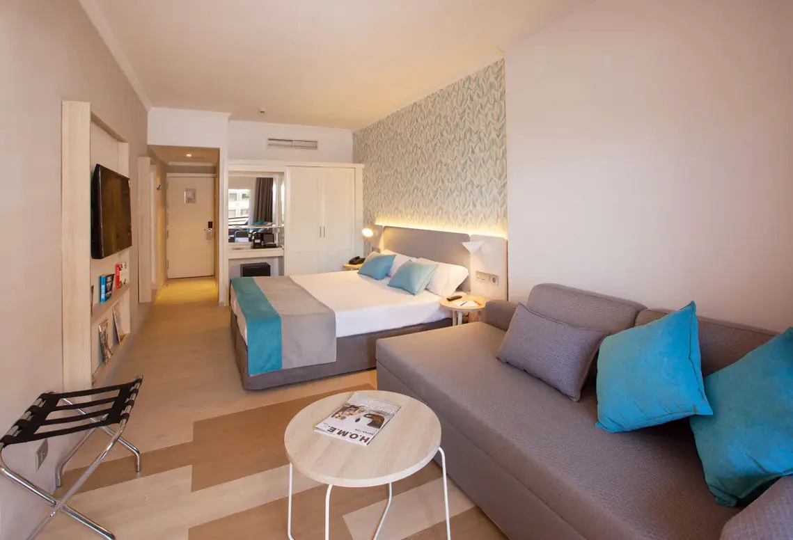 Pokój w hotelu Ifa Continental