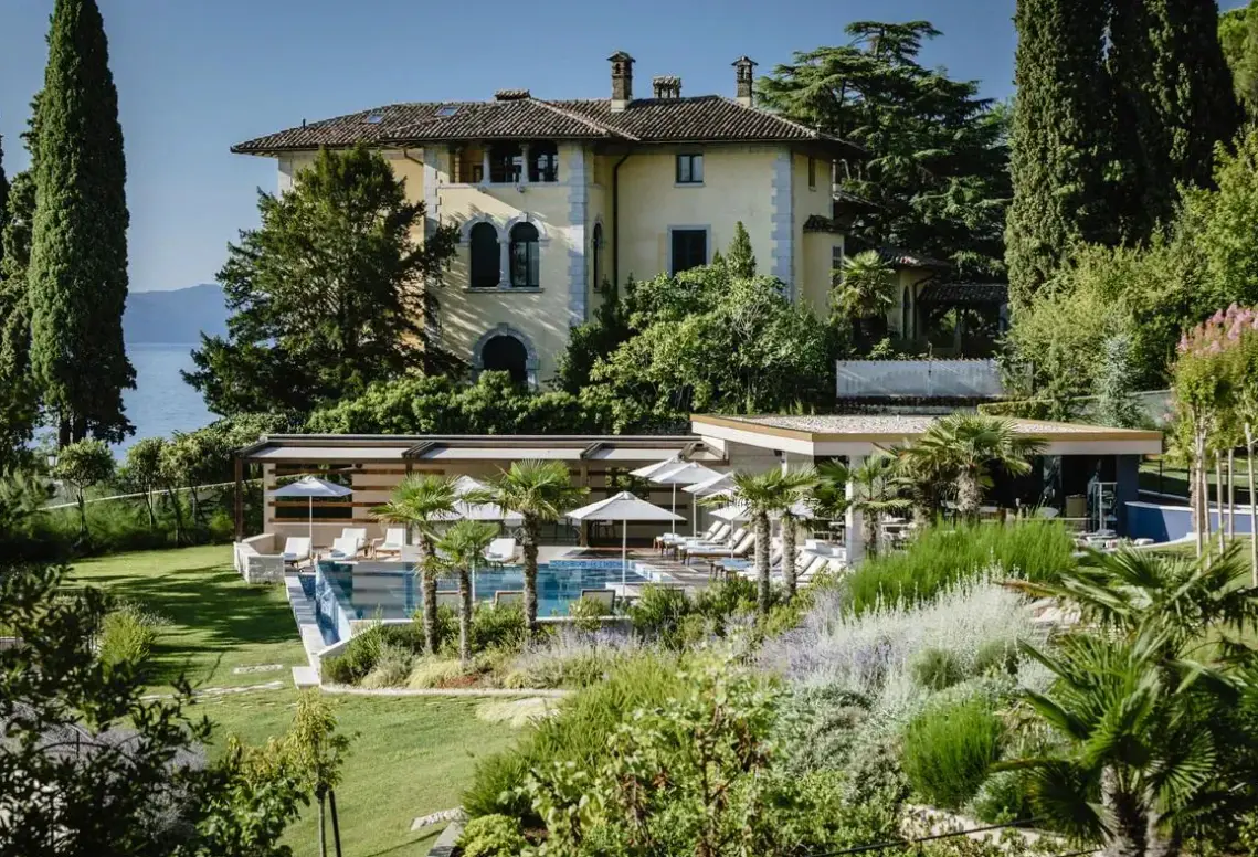 Basen w hotelu Ikador Luxury Boutique Hotel & Spa