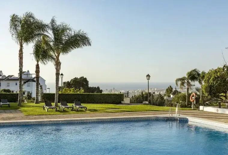 Basen w hotelu Ilunion Hacienda de Mijas (ex. Hacienda Puerta Del Sol)