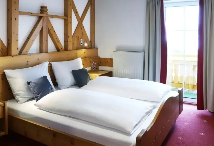 Pokój w hotelu Jufa Alpenhotel Saalbach
