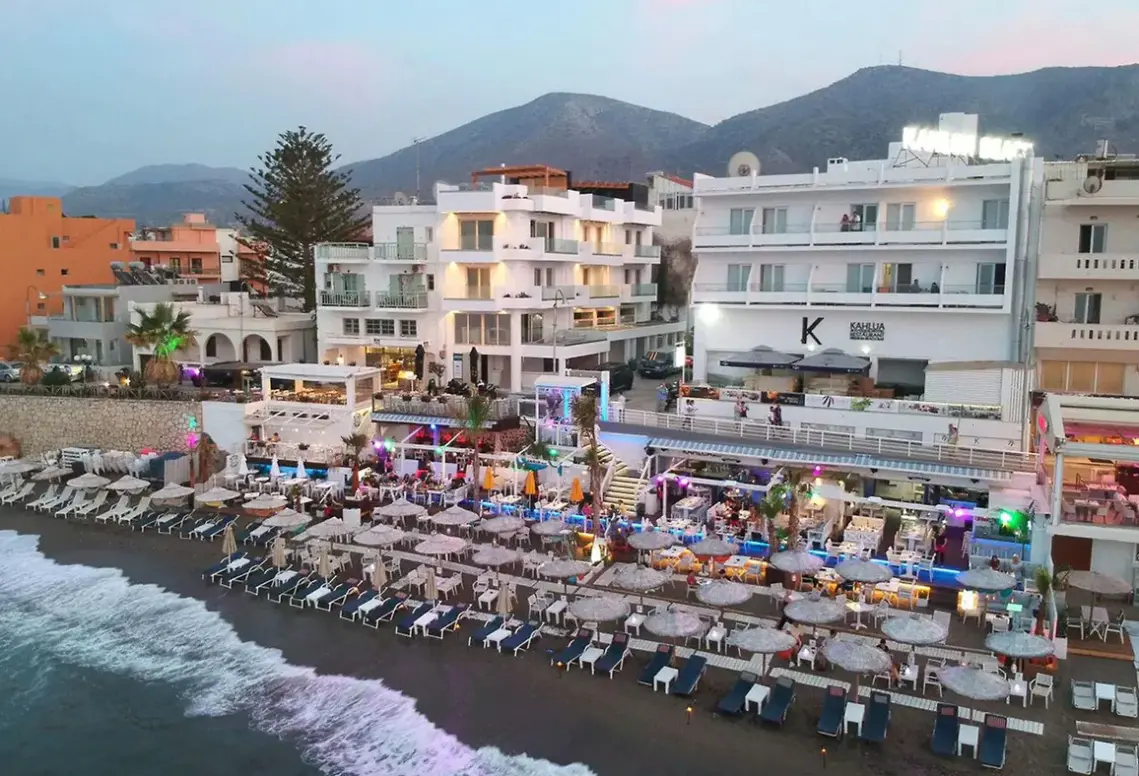 Plaża przy hotelu Kahlua