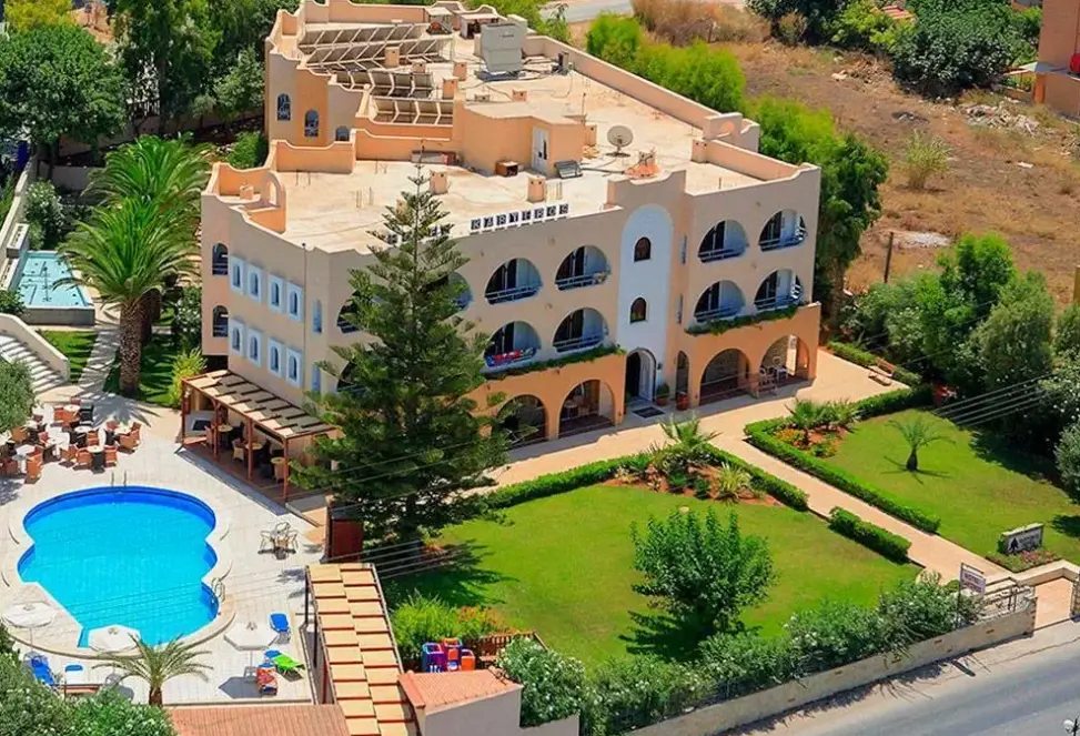 Hotel Karteros
