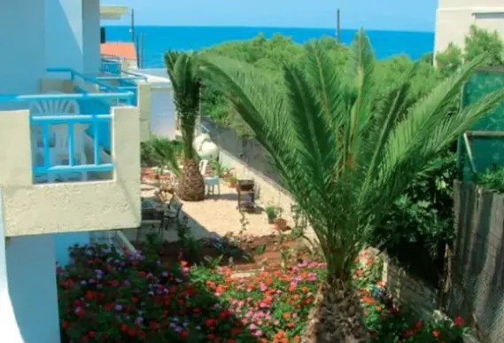 Plaża przy hotelu Kasapakis