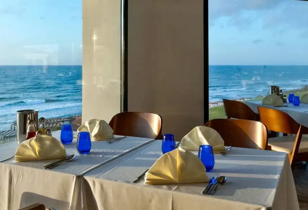 Restauracja i jedzenie w hotelu La Cigale Tabarka Spa & Golf