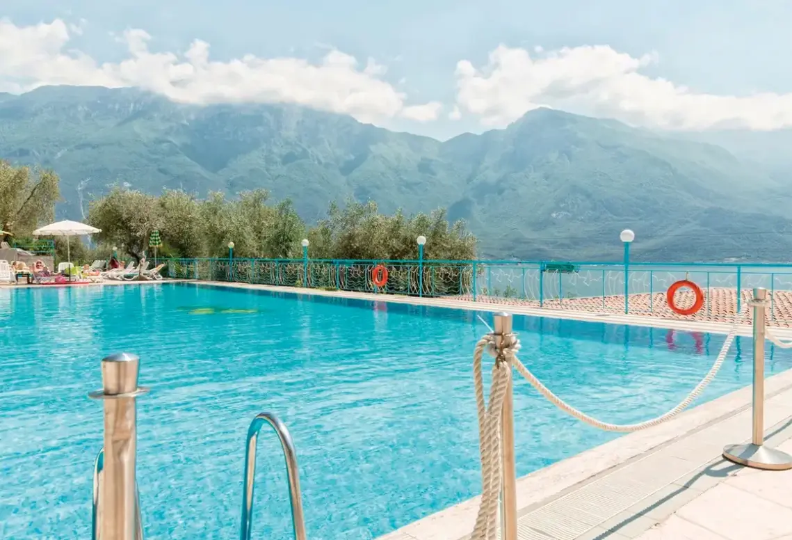 Basen w hotelu La Limonaia