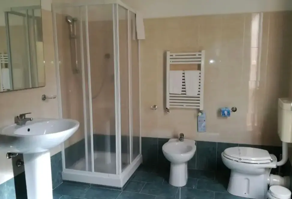 Łazienka w pokoju hotelu La Piazzetta
