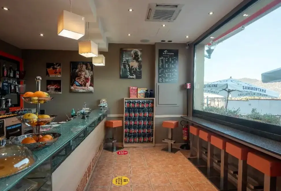 Restauracja i jedzenie w hotelu Le Fontane