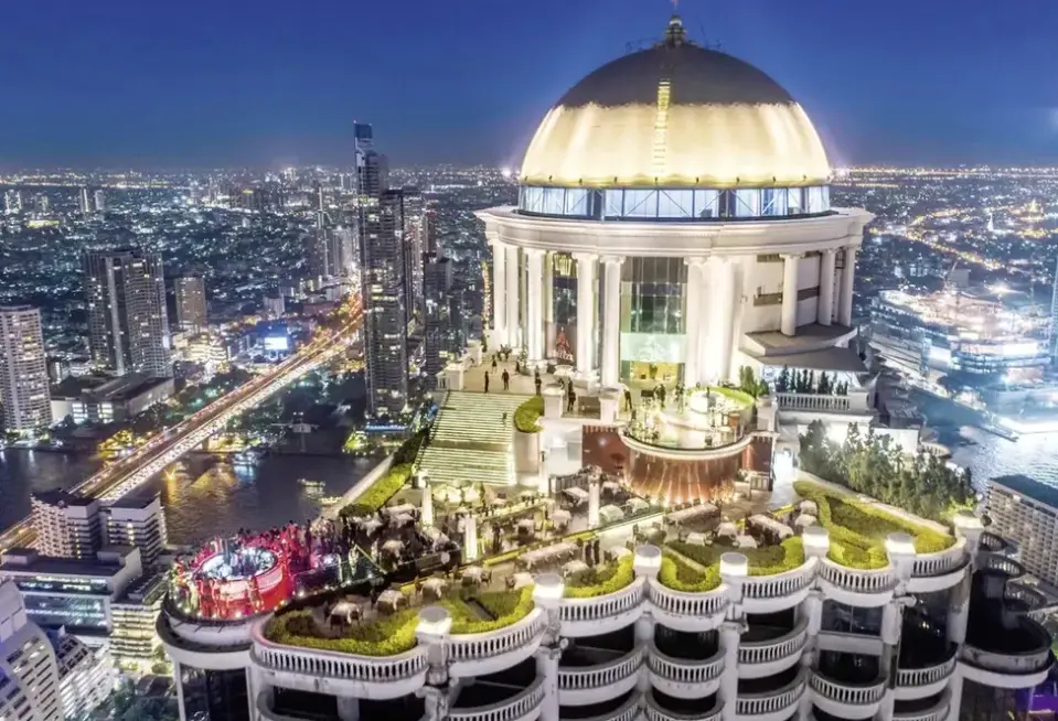 Hotel Lebua at State Tower