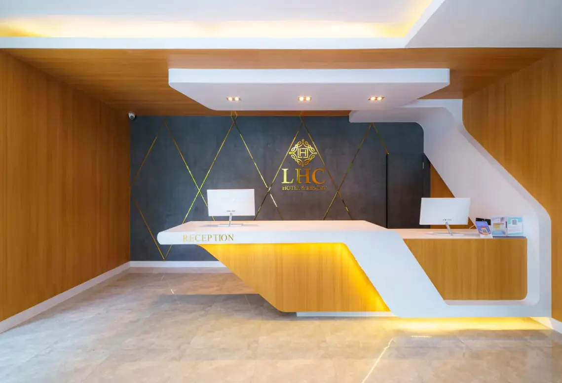 Lobby hotelu Lhc Hotel and Resort