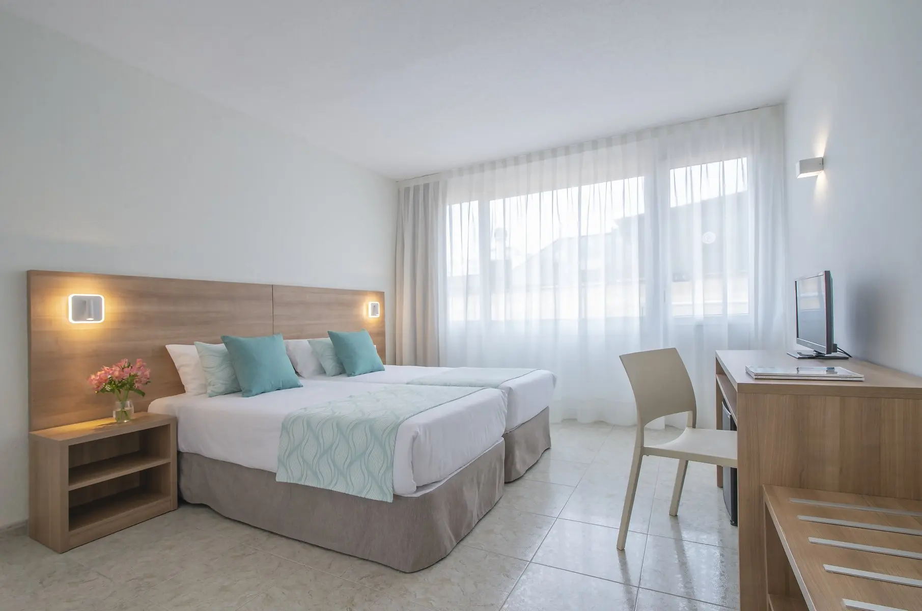 Lloret Santa Rosa by Pierre & Vacances — LLORET SANTA ROSA BY PIERRE & VACANCES