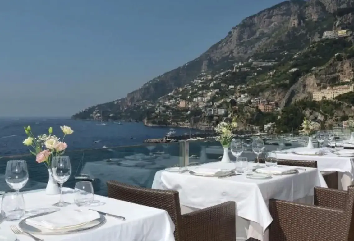 Restauracja i jedzenie w hotelu Luna Convento