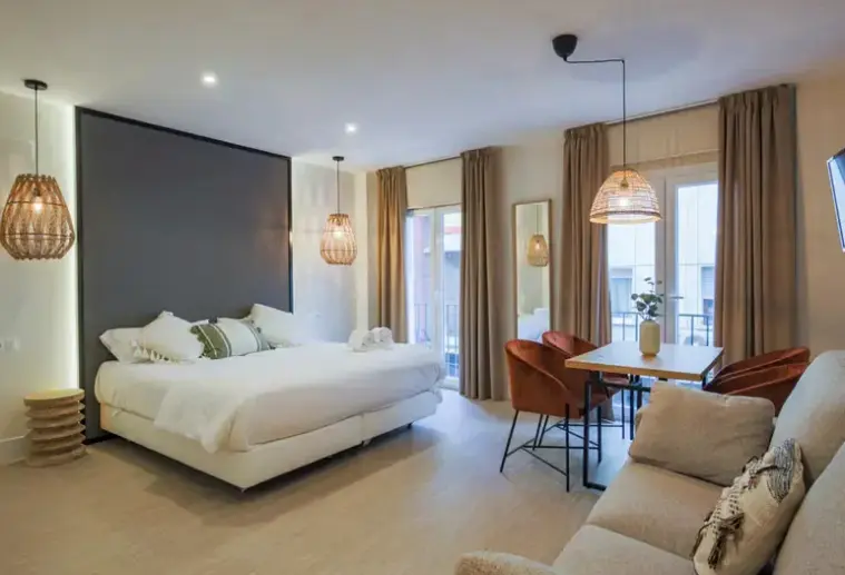 Pokój w hotelu Magna Sevilla Apartamentos
