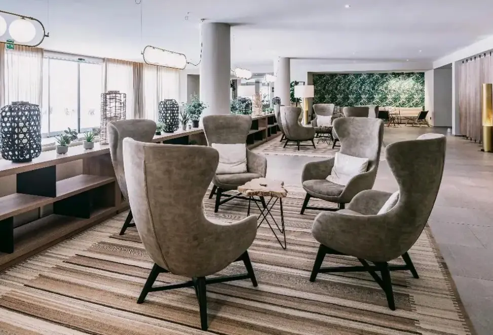 Lobby hotelu Mangias Himera Resort (ex. Himera Beach Club)
