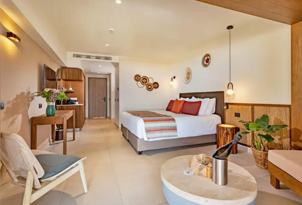 Pokój w hotelu Minos Ambassador (ex. Minos Ambassador All Suites & Spa)