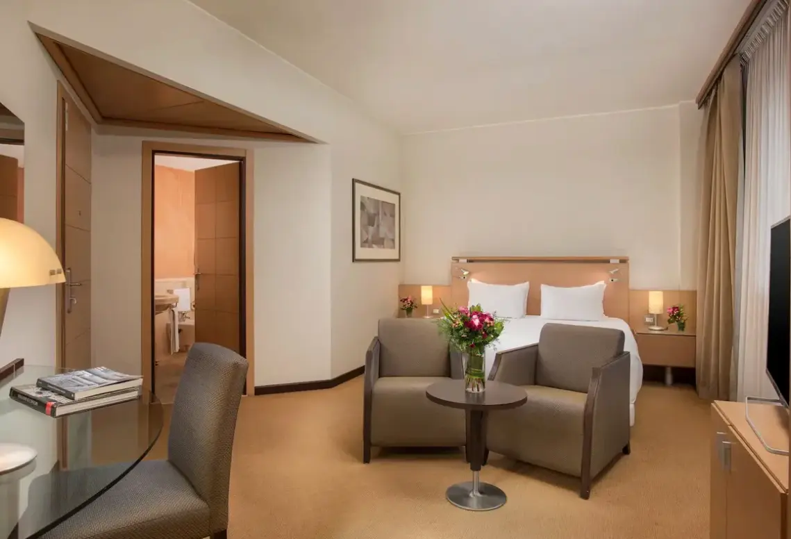 Pokój w hotelu NH Bologna Villanova