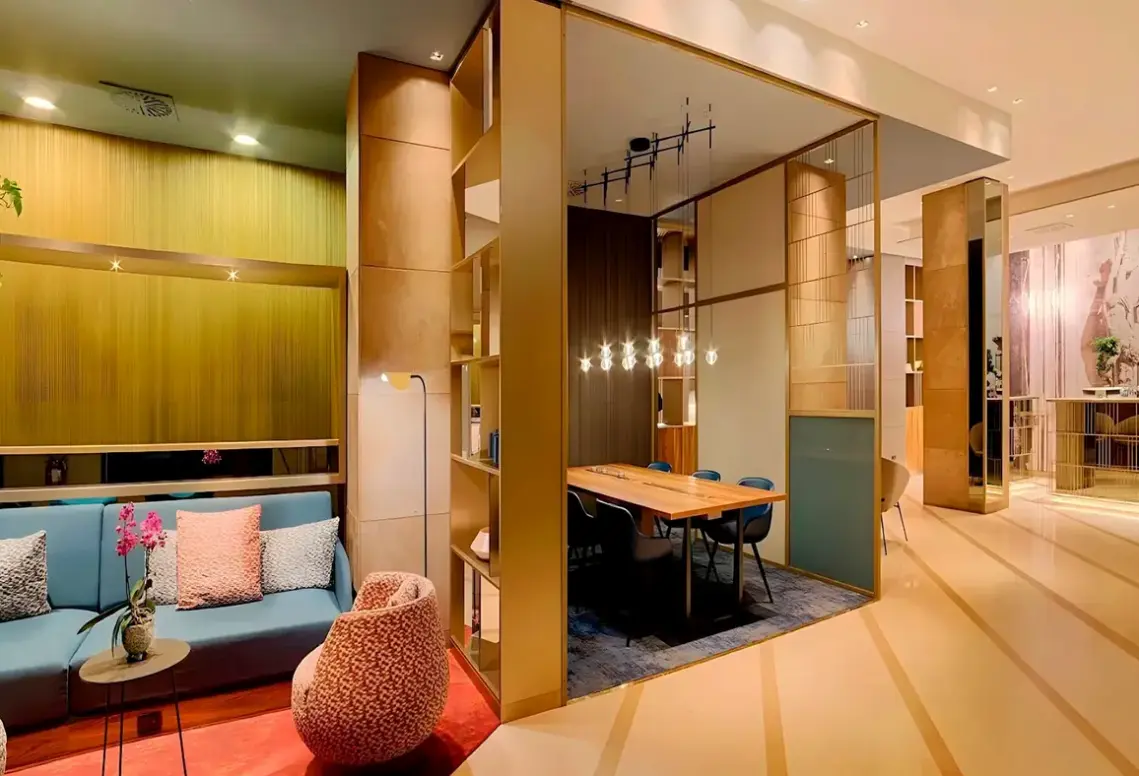 Lobby hotelu NH Milano Touring